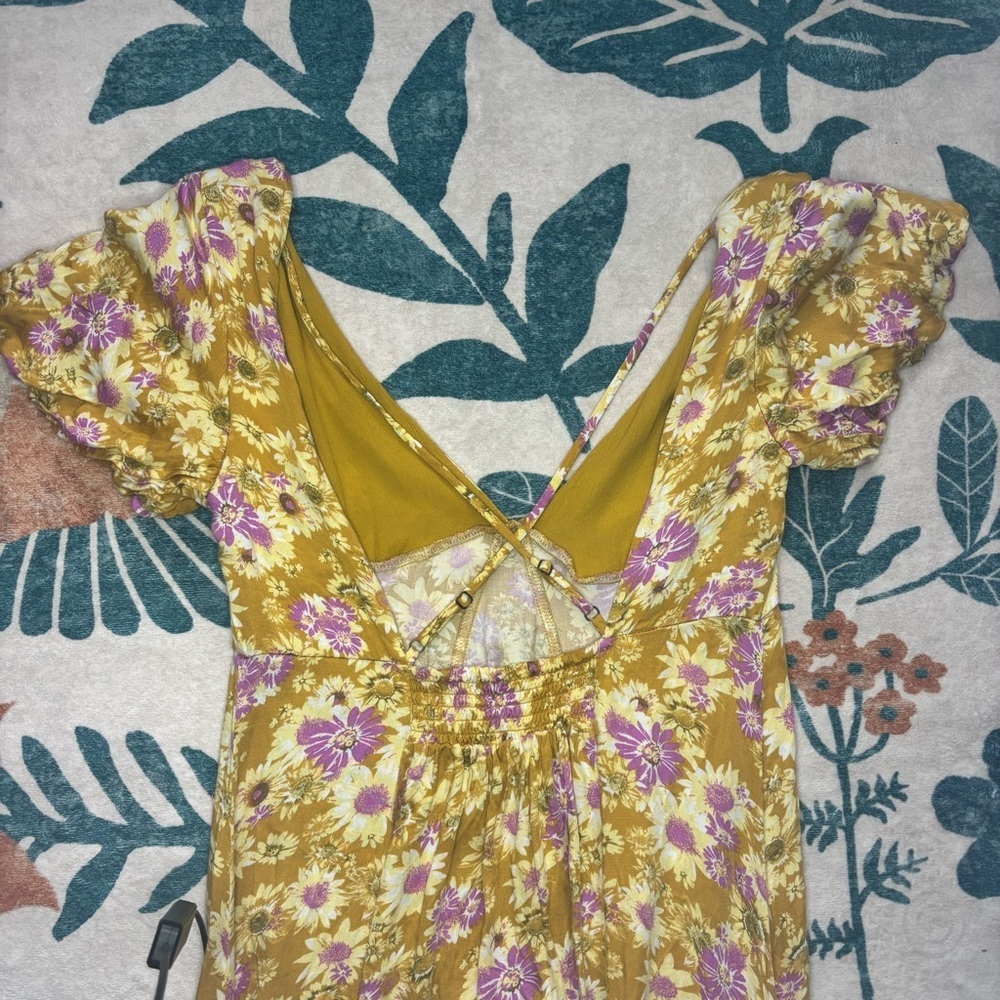 Rewind Maxi Floral Dress - Picture 5 of 5